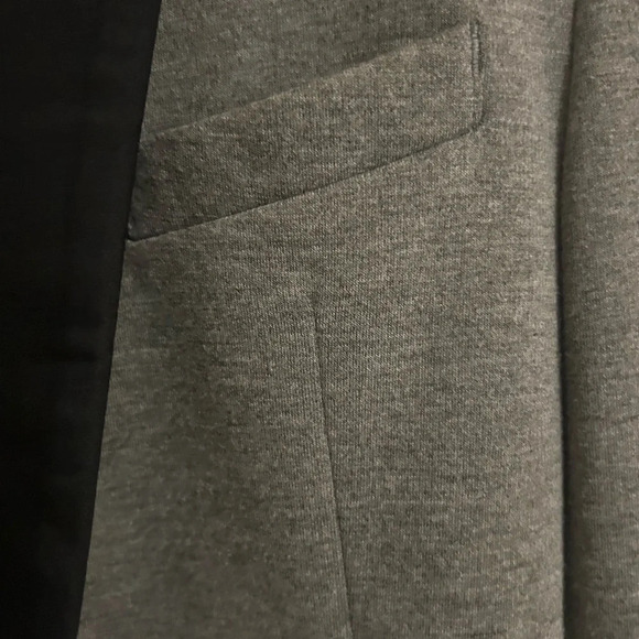 Moussy blazer size 1 Small- tuxedo style in very good condition - Picture 5 of 9